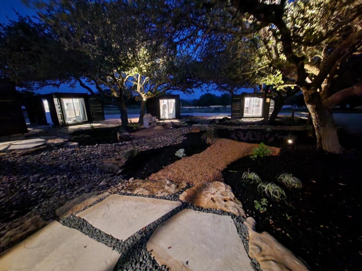 Вилла The Container Retreat @ 290 Wine Trail #1 Escape To Hye, Tx Экстерьер фото